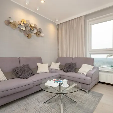 شقة Spacious And Cozy Two Bedrooms By Rent Like