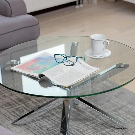 شقة Spacious And Cozy Two Bedrooms By Rent Like غدانسك