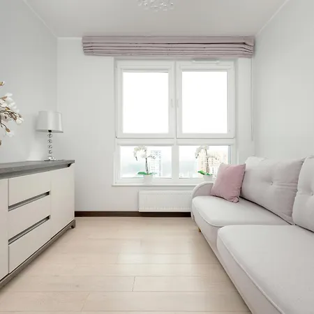 Apartman Spacious And Cozy Two Bedrooms By Rent Like *